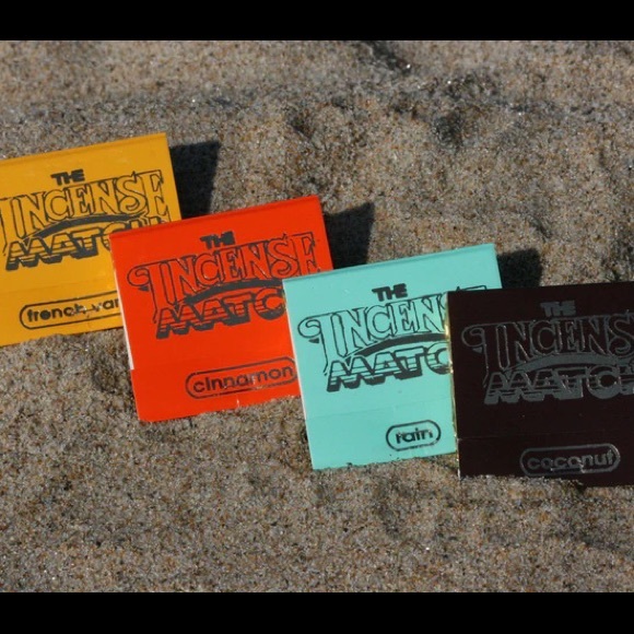Incense Matches | Matchbook Matches - 5 Packs - Picture 12 of 16